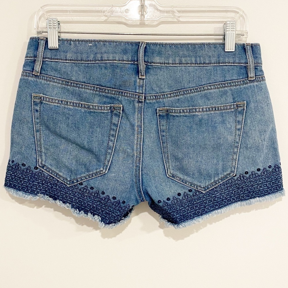 Loft | Frayed Denim Cut Off Shorts Embroidery Size 25/0 - Picture 3 of 7